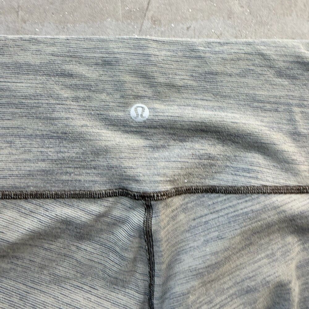 Lululemon Leggings Womens Sz 6 Wunder Under Crop Hi-Rise Full-On Luxtreme - Picture 5 of 7